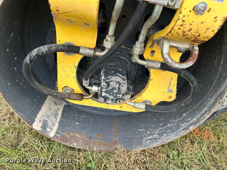 image for item DV0755 2015 Bomag BW120 SL-5 double drum vibratory roller