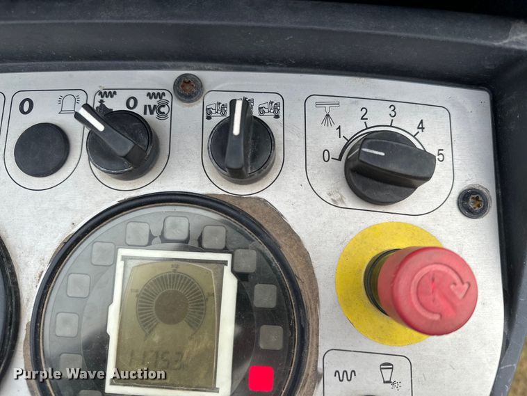 image for item DV0755 2015 Bomag BW120 SL-5 double drum vibratory roller