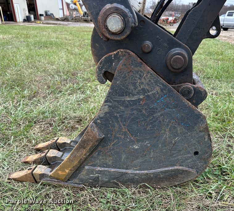 image for item DV0756 2022 Bobcat E42 mini excavator