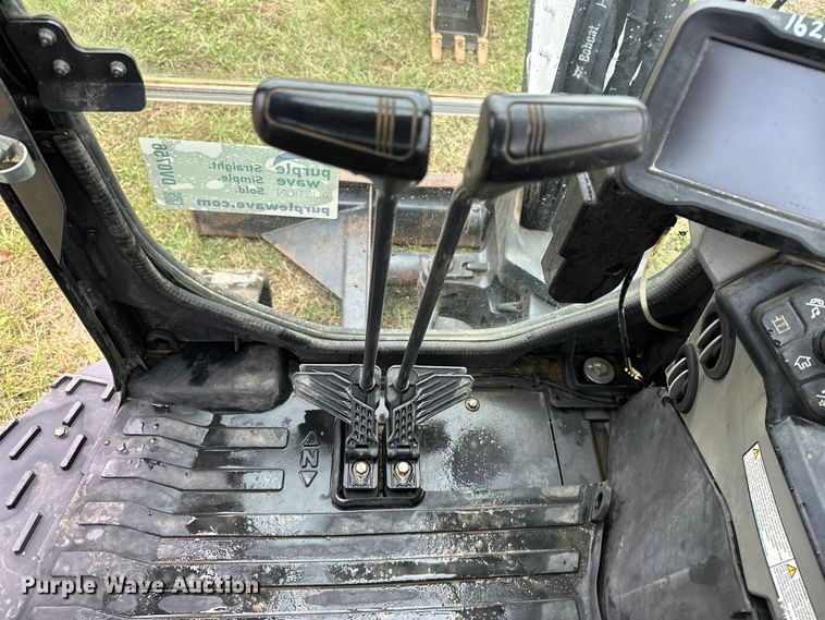 image for item DV0756 2022 Bobcat E42 mini excavator