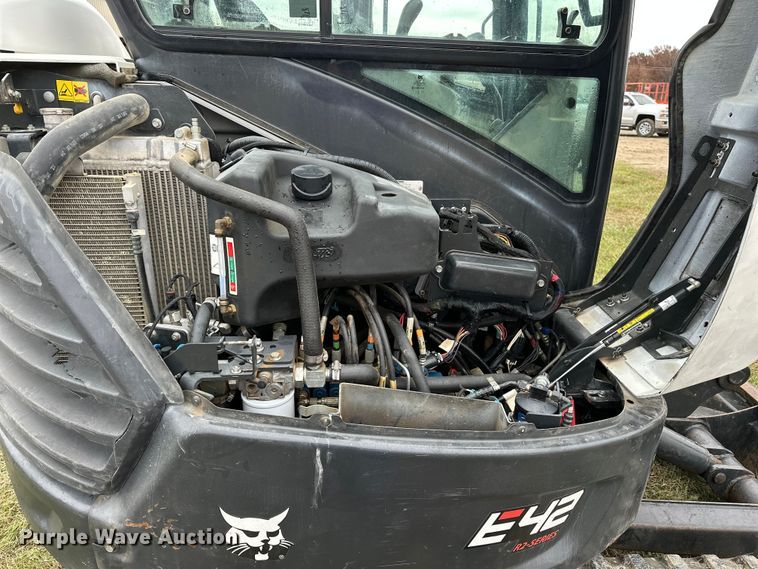 image for item DV0756 2022 Bobcat E42 mini excavator