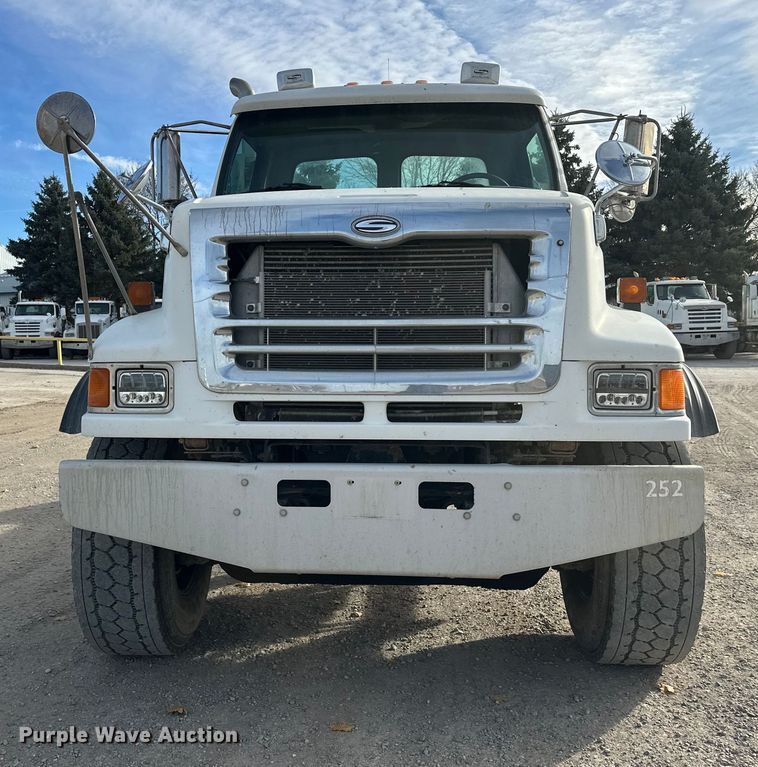 CAMIóN CHASIS 2003 STERLING LLINE