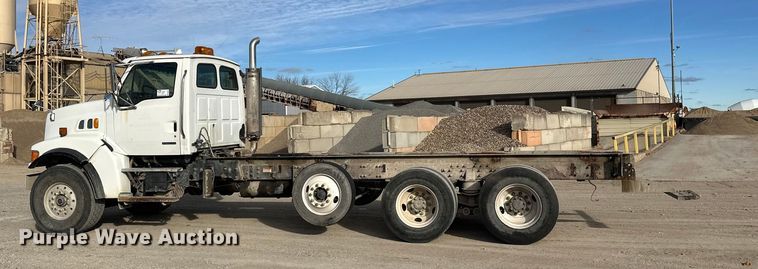 image for item DW4337 2003 Sterling L-Line truck cab and chassis