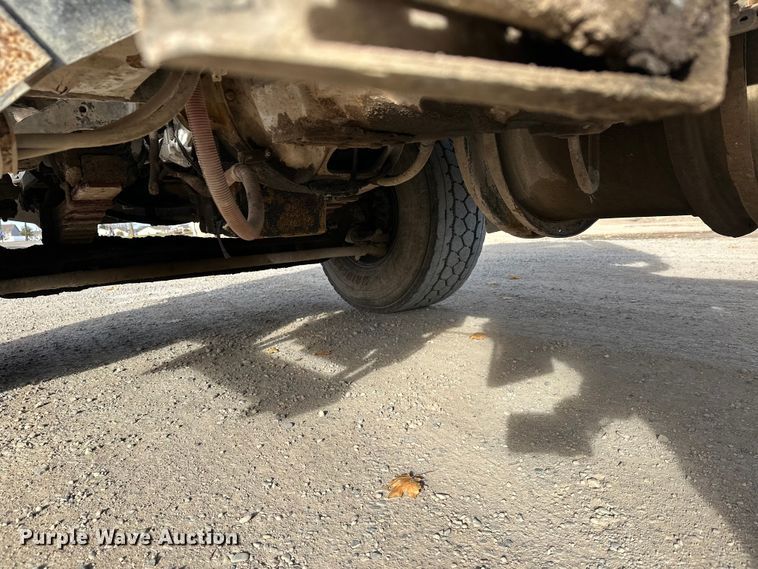 image for item DW4337 2003 Sterling L-Line truck cab and chassis