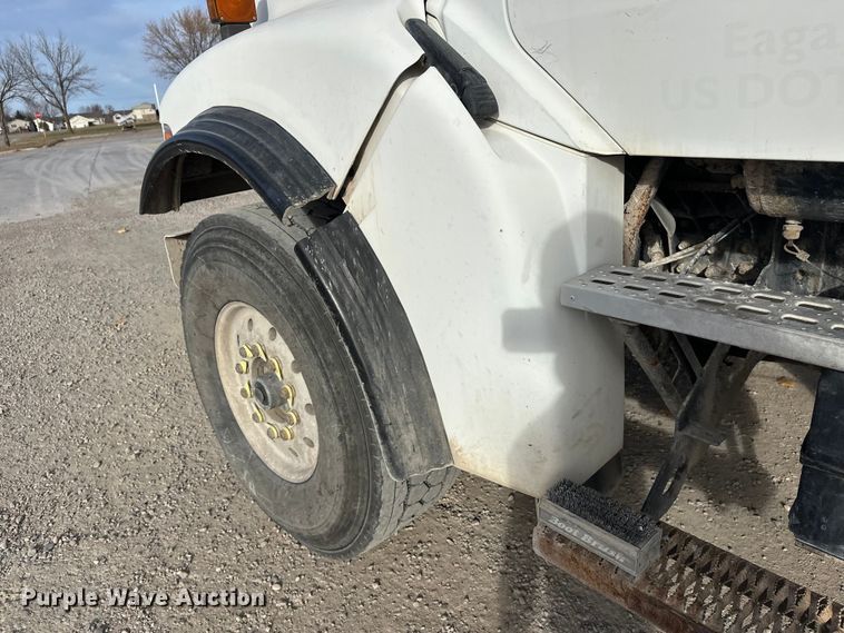 image for item DW4337 2003 Sterling L-Line truck cab and chassis