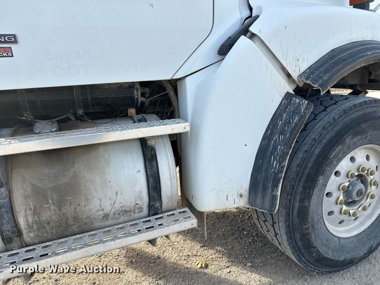 image for item DW4337 2003 Sterling L-Line truck cab and chassis