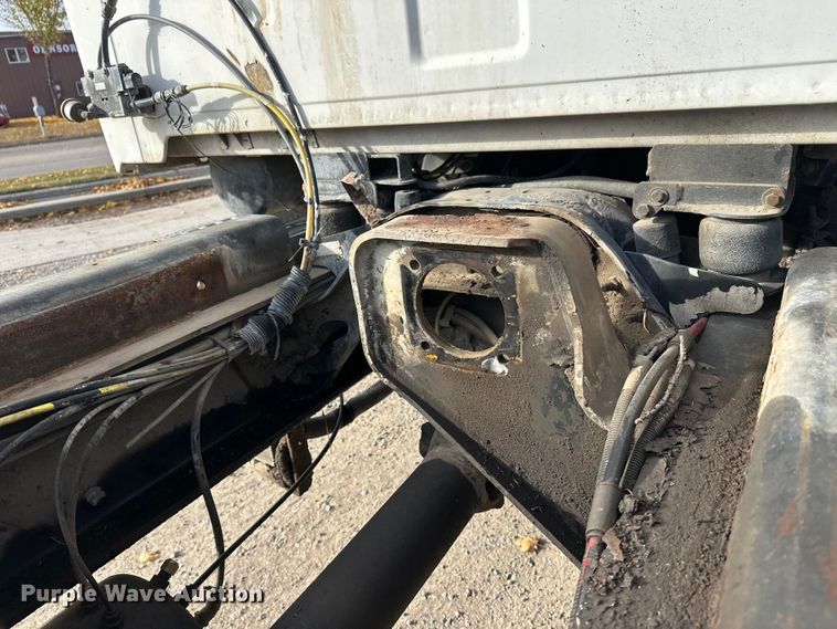 image for item DW4337 2003 Sterling L-Line truck cab and chassis