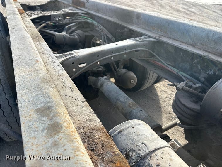 image for item DW4337 2003 Sterling L-Line truck cab and chassis