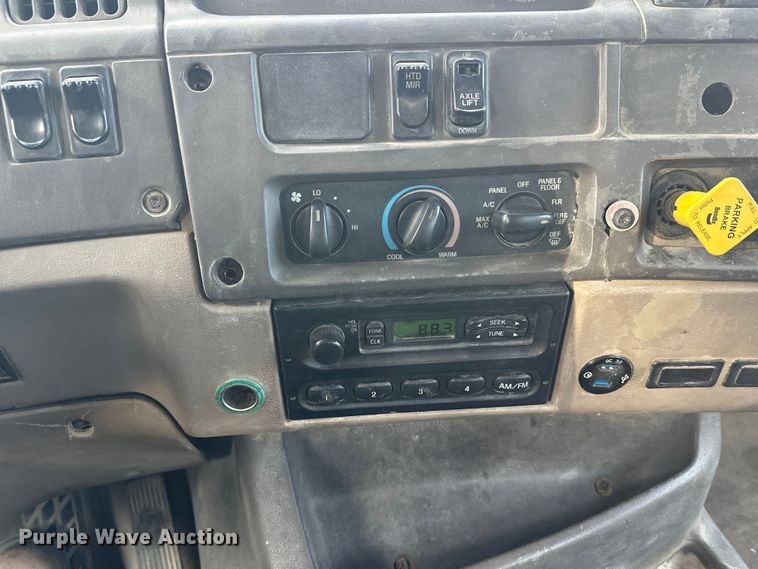 image for item DW4337 2003 Sterling L-Line truck cab and chassis