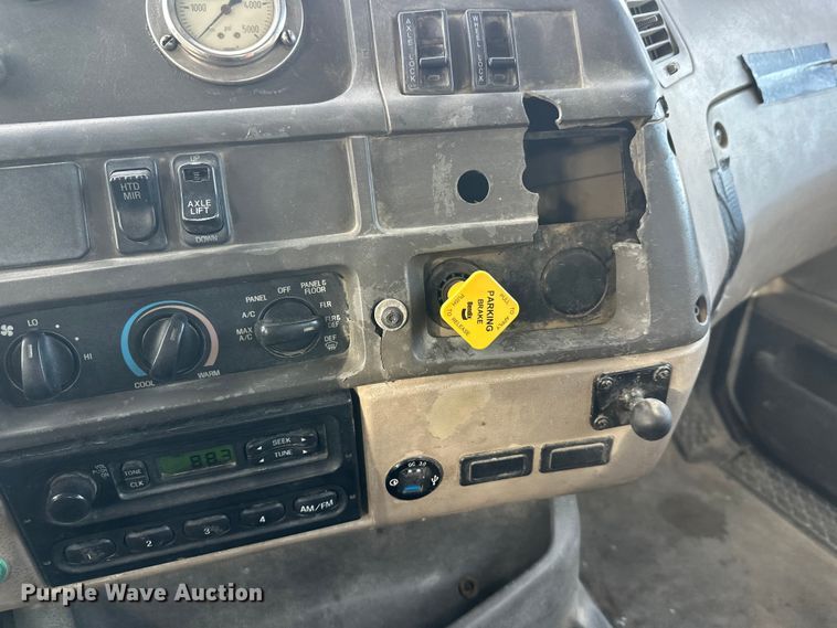 image for item DW4337 2003 Sterling L-Line truck cab and chassis