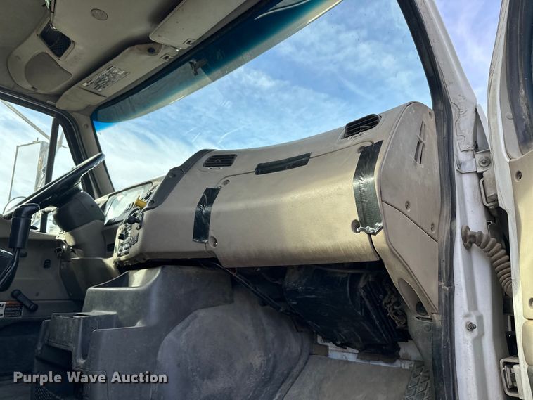 image for item DW4337 2003 Sterling L-Line truck cab and chassis