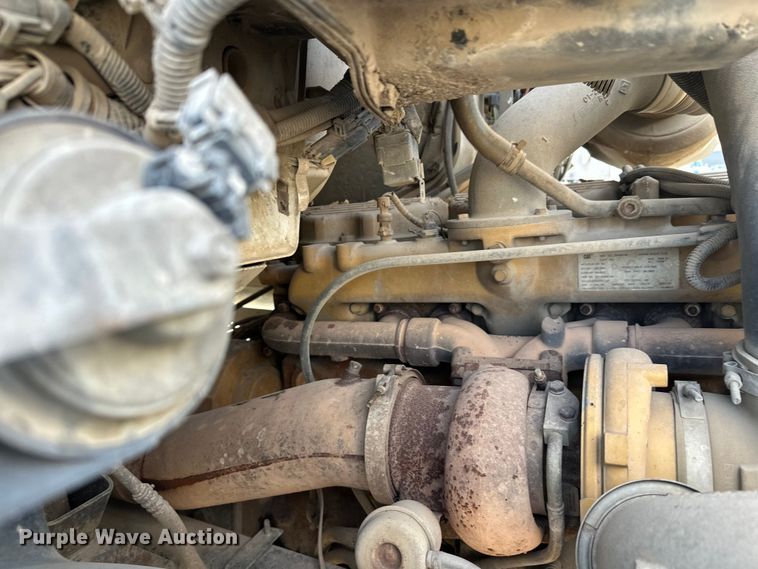 image for item DW4337 2003 Sterling L-Line truck cab and chassis