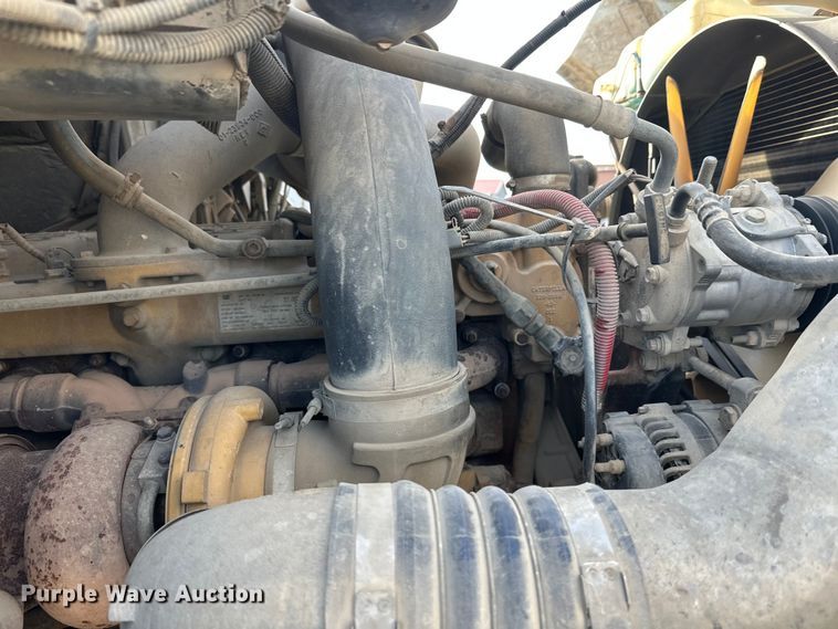 image for item DW4337 2003 Sterling L-Line truck cab and chassis