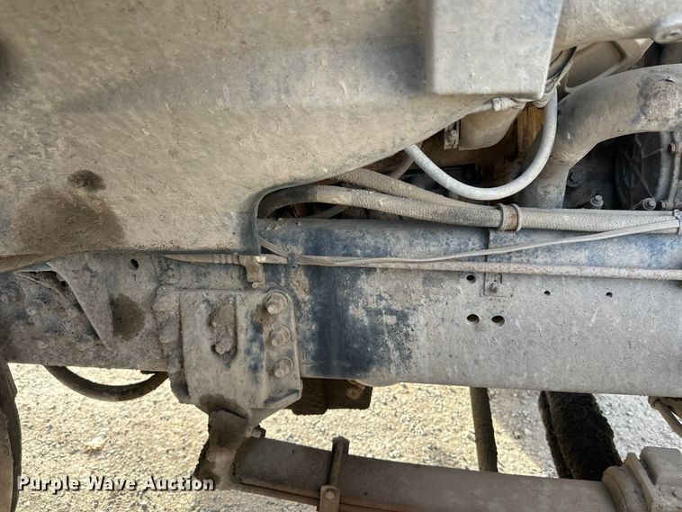 image for item DW4337 2003 Sterling L-Line truck cab and chassis