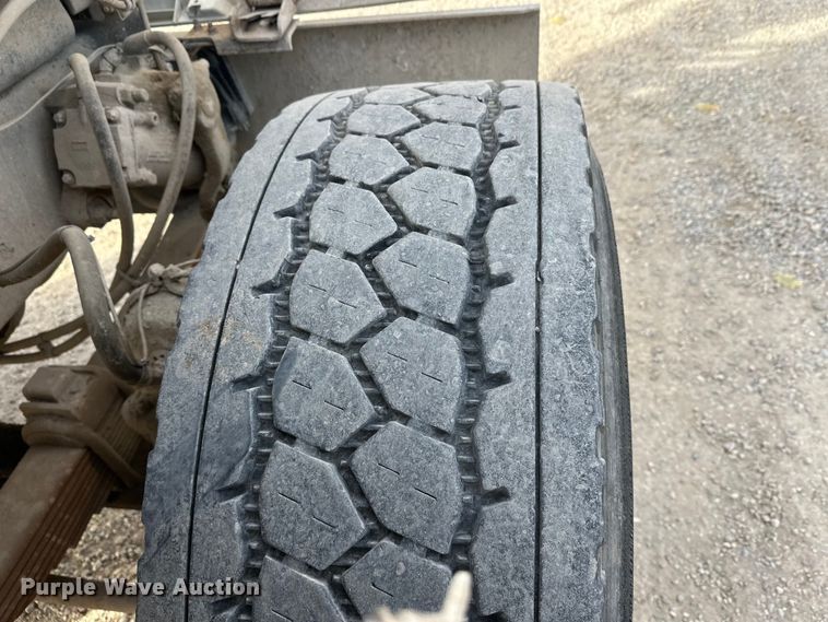 image for item DW4337 2003 Sterling L-Line truck cab and chassis