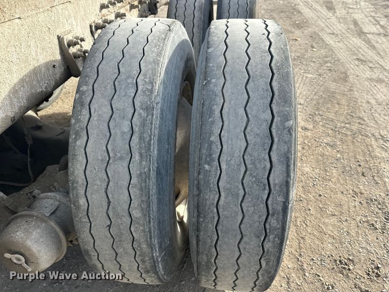 image for item DW4337 2003 Sterling L-Line truck cab and chassis