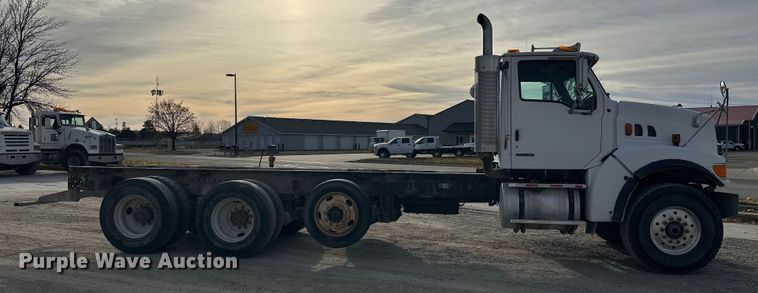 CAMIóN CHASIS 2003 STERLING LLINE