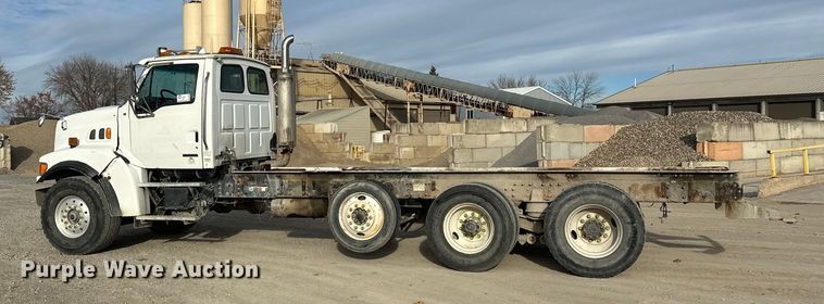 image for item DW4338 2003 Sterling L-Line truck cab and chassis