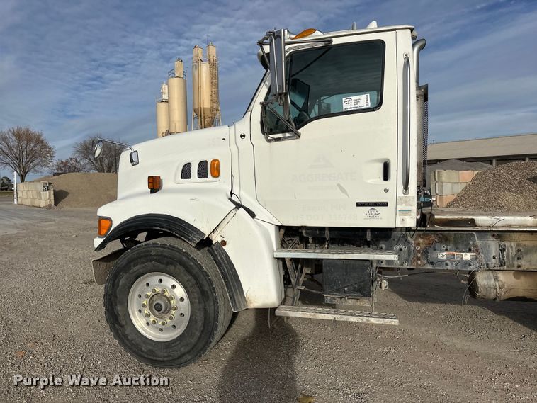 image for item DW4338 2003 Sterling L-Line truck cab and chassis