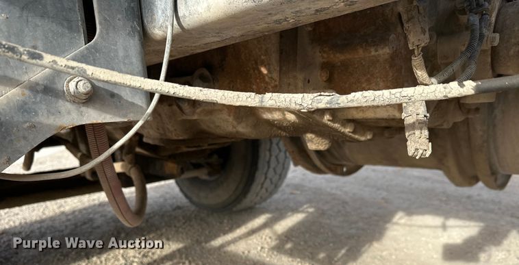 image for item DW4338 2003 Sterling L-Line truck cab and chassis