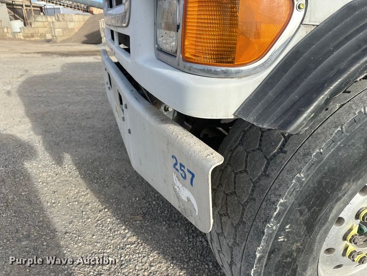 image for item DW4338 2003 Sterling L-Line truck cab and chassis