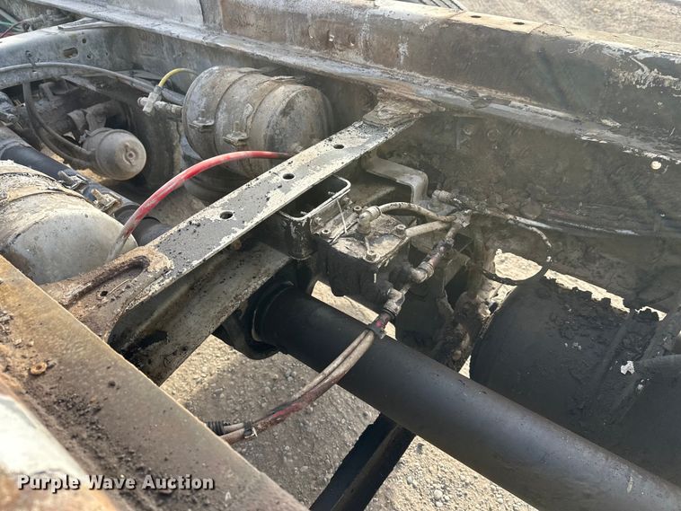 image for item DW4338 2003 Sterling L-Line truck cab and chassis