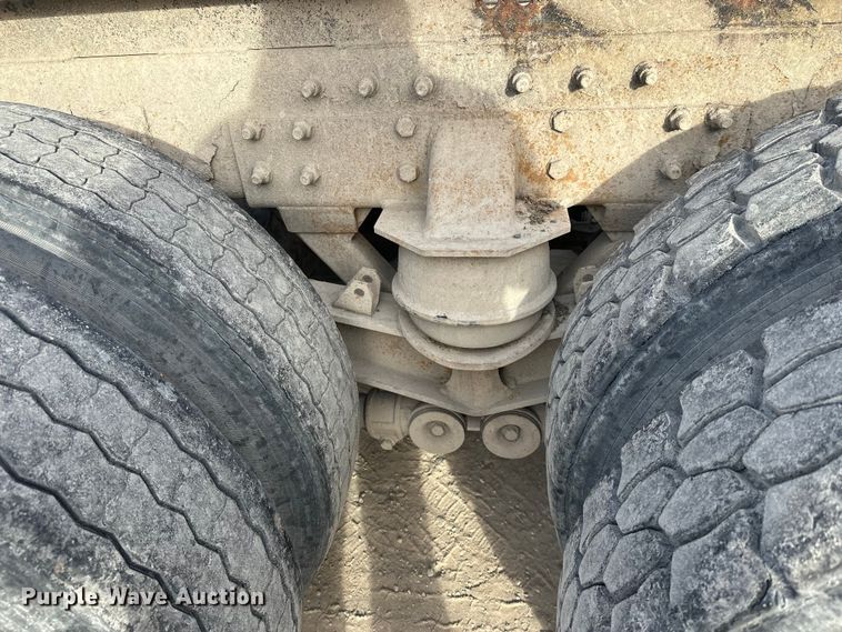 image for item DW4338 2003 Sterling L-Line truck cab and chassis