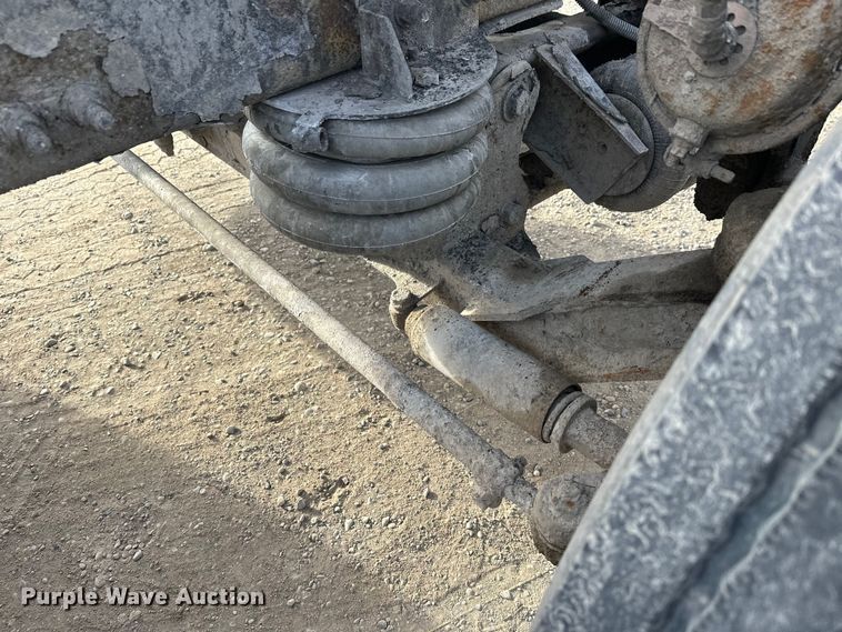 image for item DW4338 2003 Sterling L-Line truck cab and chassis