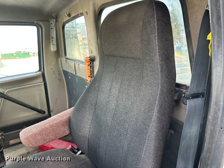 image for item DW4338 2003 Sterling L-Line truck cab and chassis