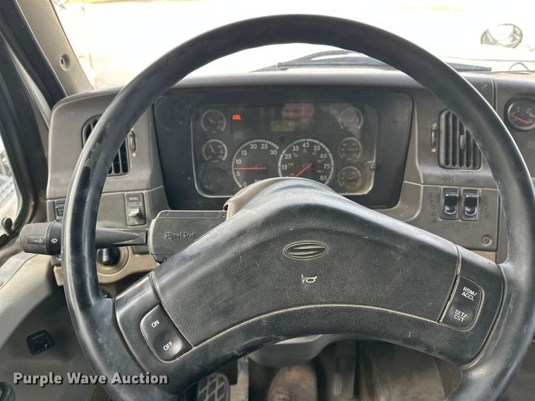 image for item DW4338 2003 Sterling L-Line truck cab and chassis