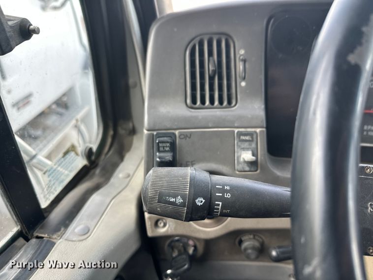 image for item DW4338 2003 Sterling L-Line truck cab and chassis