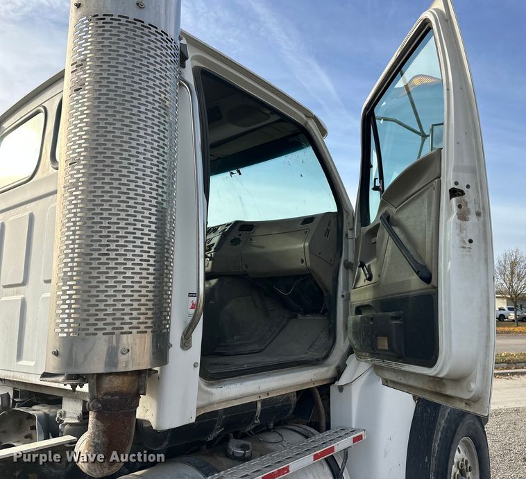 image for item DW4338 2003 Sterling L-Line truck cab and chassis