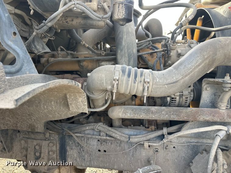 image for item DW4338 2003 Sterling L-Line truck cab and chassis