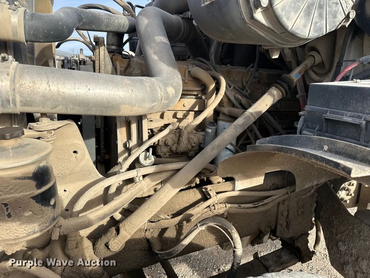 image for item DW4338 2003 Sterling L-Line truck cab and chassis