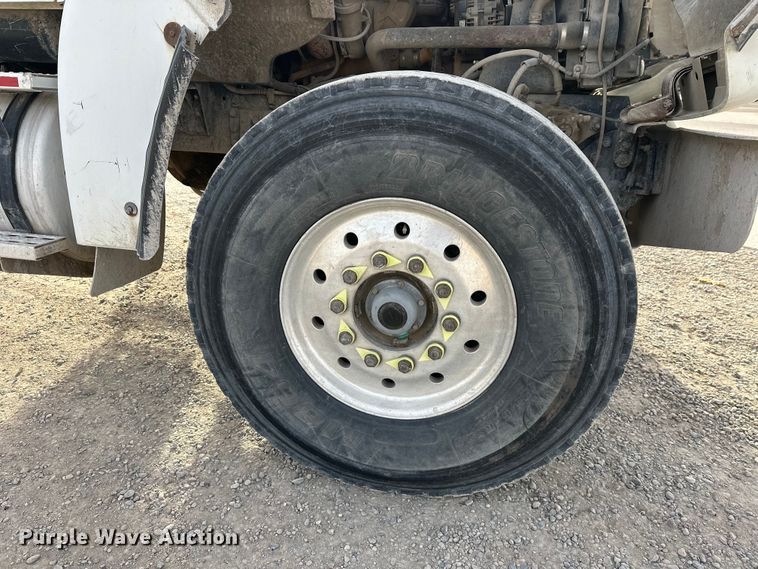 image for item DW4338 2003 Sterling L-Line truck cab and chassis