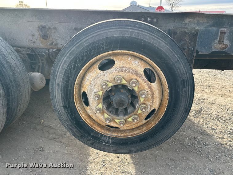 image for item DW4338 2003 Sterling L-Line truck cab and chassis