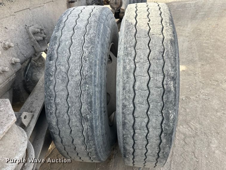 image for item DW4338 2003 Sterling L-Line truck cab and chassis