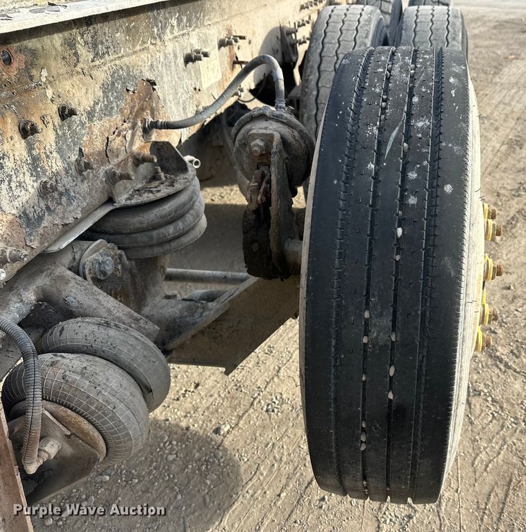 image for item DW4338 2003 Sterling L-Line truck cab and chassis