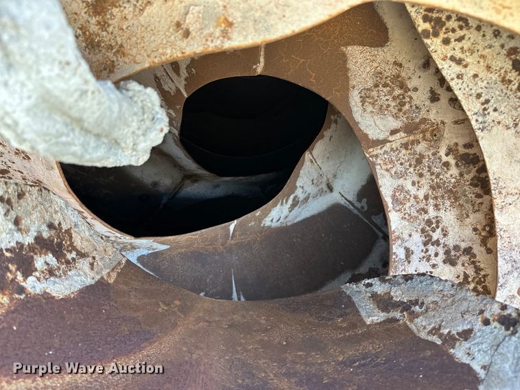 image for item DW4343 2006 International 5500i ready mix truck