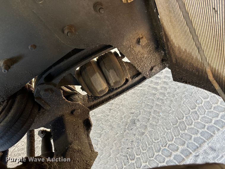 image for item DW4343 2006 International 5500i ready mix truck