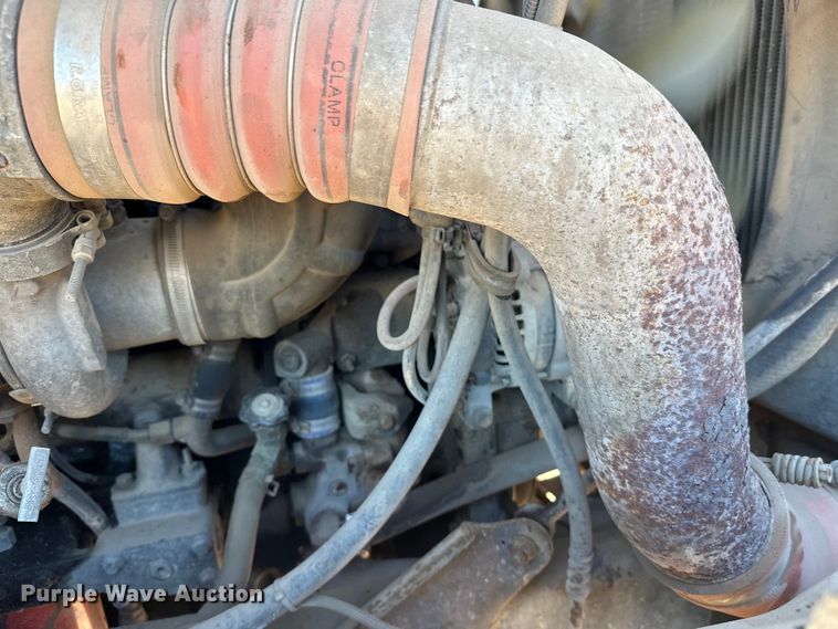 image for item DW4343 2006 International 5500i ready mix truck