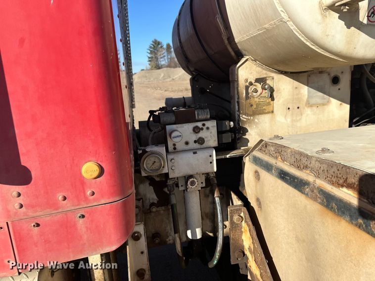 image for item DW4348 2006 Kenworth W900 ready mix truck