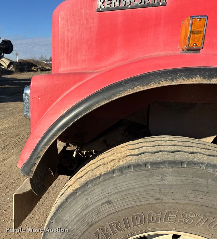 image for item DW4348 2006 Kenworth W900 ready mix truck