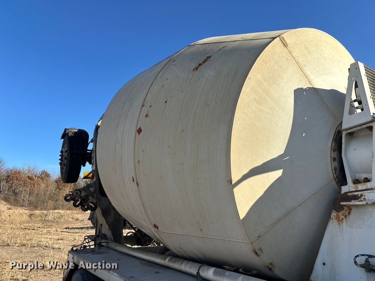 image for item DW4348 2006 Kenworth W900 ready mix truck