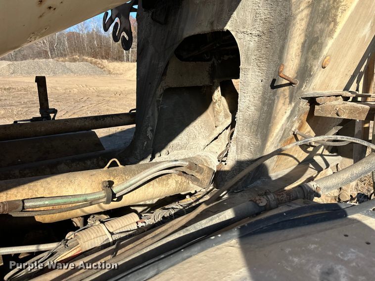 image for item DW4348 2006 Kenworth W900 ready mix truck