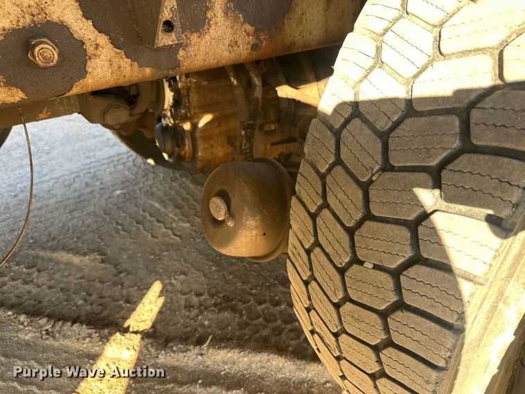 image for item DW4348 2006 Kenworth W900 ready mix truck