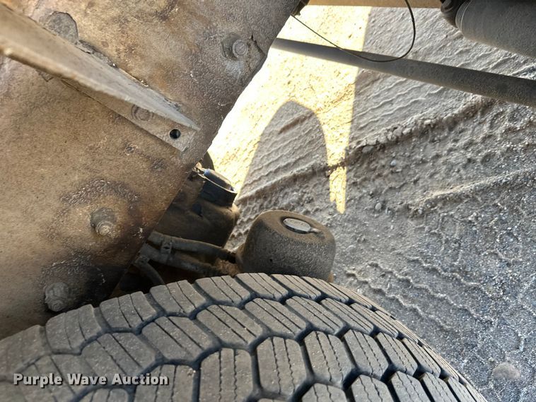 image for item DW4348 2006 Kenworth W900 ready mix truck