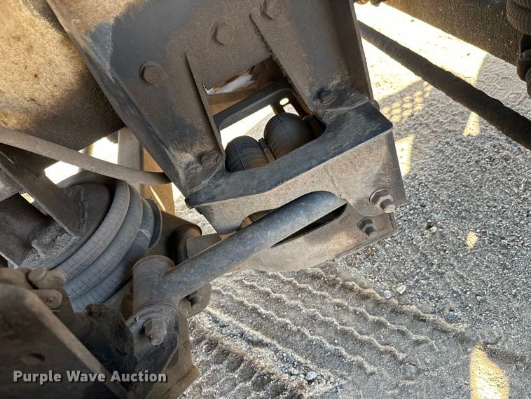 image for item DW4348 2006 Kenworth W900 ready mix truck