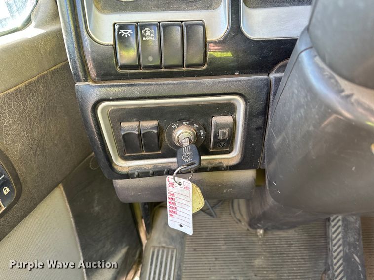 image for item DW4348 2006 Kenworth W900 ready mix truck