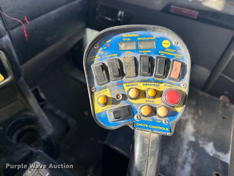 image for item DW4348 2006 Kenworth W900 ready mix truck